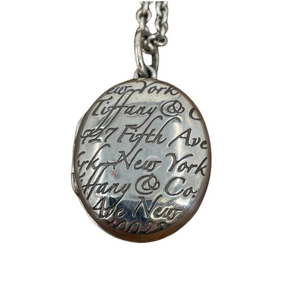 Tiffany & Co. Silver Notes Oval Fifth Ave Locket Pendant Necklace 16" – Rare! - Picture 2 of 7